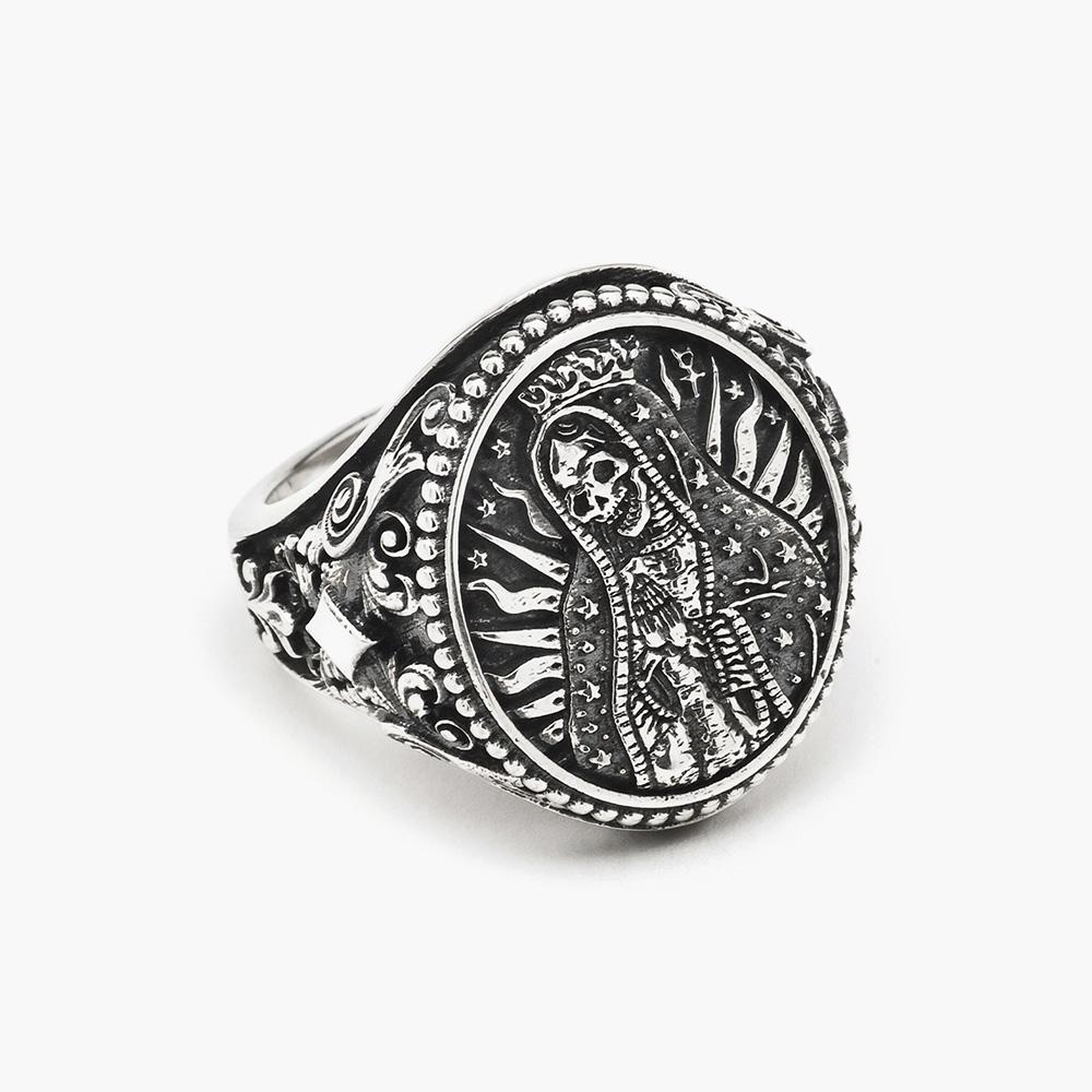 Santa Muerte oval chevalier ring / burnished silver - NOVE25