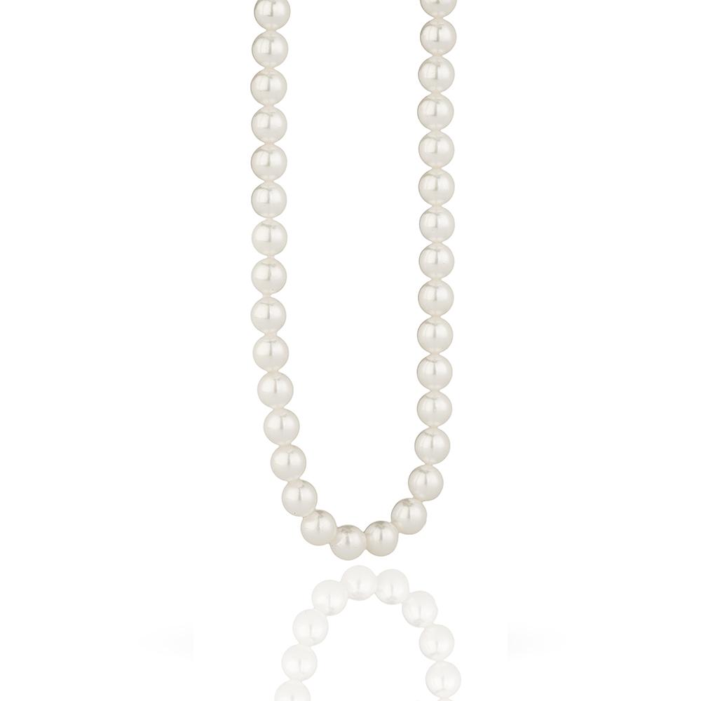 Unstrung strand of Japanese saltwater Akoya pearls