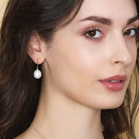 Orecchini con perla barocca in oro 18kt Ø 12 mm