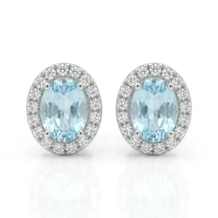 Orecchini a Lobo in Oro Bianco con Acquamarine Ovali (0.91 ct) e Contorno Diamanti (0.14 ct)