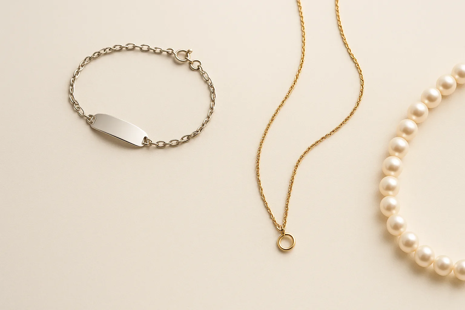 Baptism Jewelry: How to Choose Between Gold, Silver, and Pearls — Cicala Guide