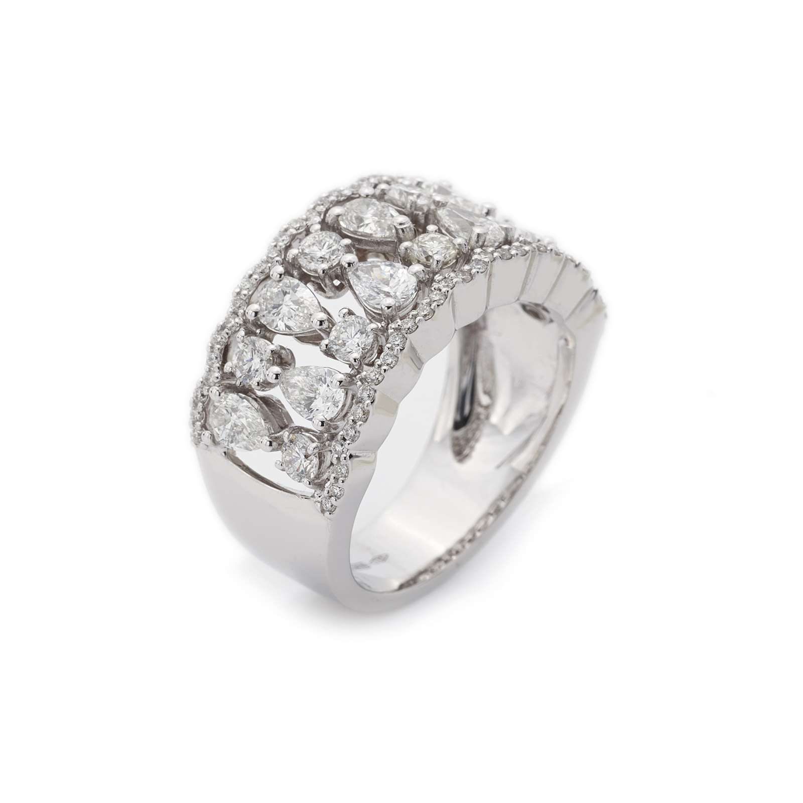 Anello Buonocore Wave oro bianco fascia diamanti bianchi 2,16ct