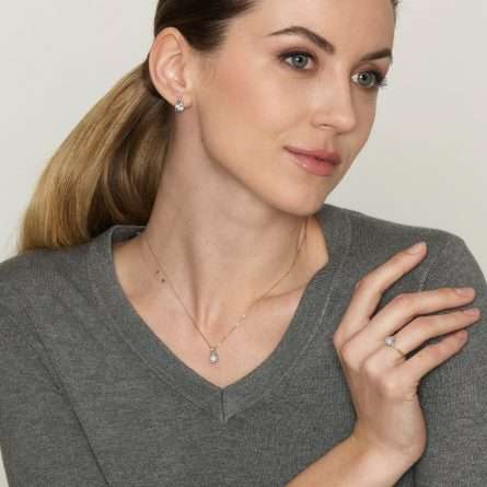 Anello in oro bianco 18kt con acquamarina 0,80ct e diamanti 0,05ct — LeLune