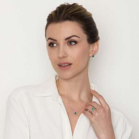 Anello in oro bianco 18kt con smeraldo 0,82ct e diamanti 0,26ct — LeLune