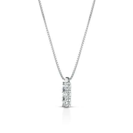 Collar con colgante en oro blanco de 18K con diamantes 0,16ct